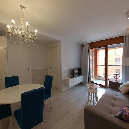 Apartman Aurora Z Balkonem